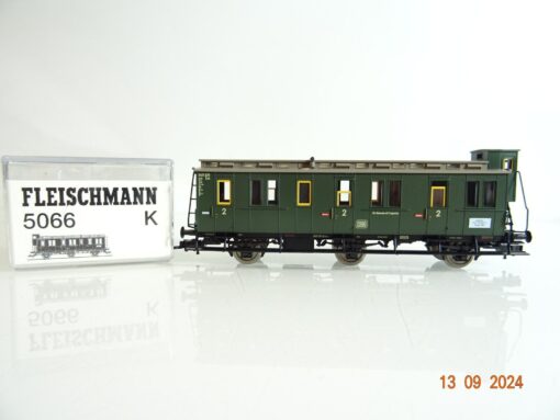 Fleischmann H0 5066 Abteilwagen 2.Kl. der DB neuwertig in OVP PR2709 – Bild 3