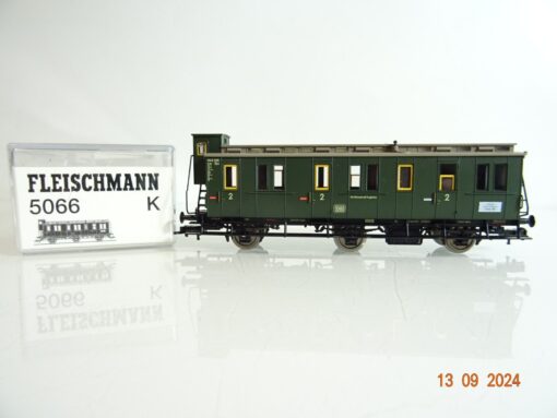 Fleischmann H0 5066 Abteilwagen 2.Kl. der DB neuwertig in OVP PR2709