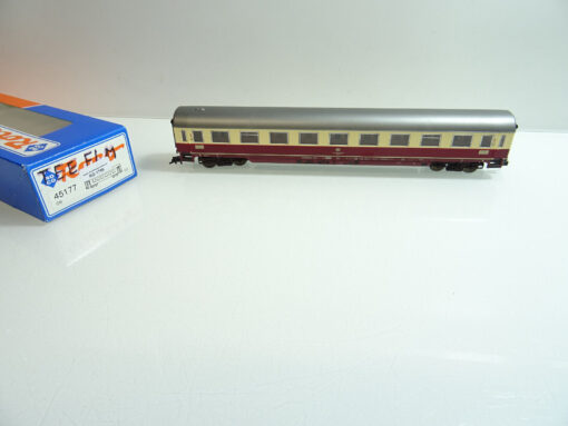 Fleischmann H0 5169 Personenwagen 1. Kl. 61 80 19-80 138-8 der DB  in EVP AR6824