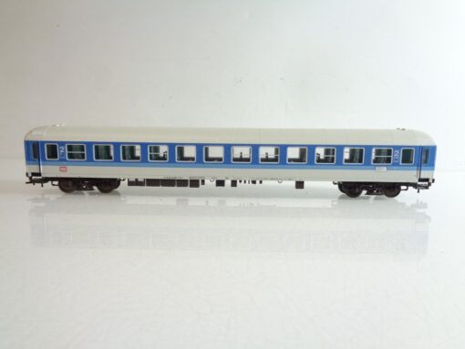 Fleischmann H0 IR Personenwagen 2. Kl. der DB BH589 o. – Bild 3
