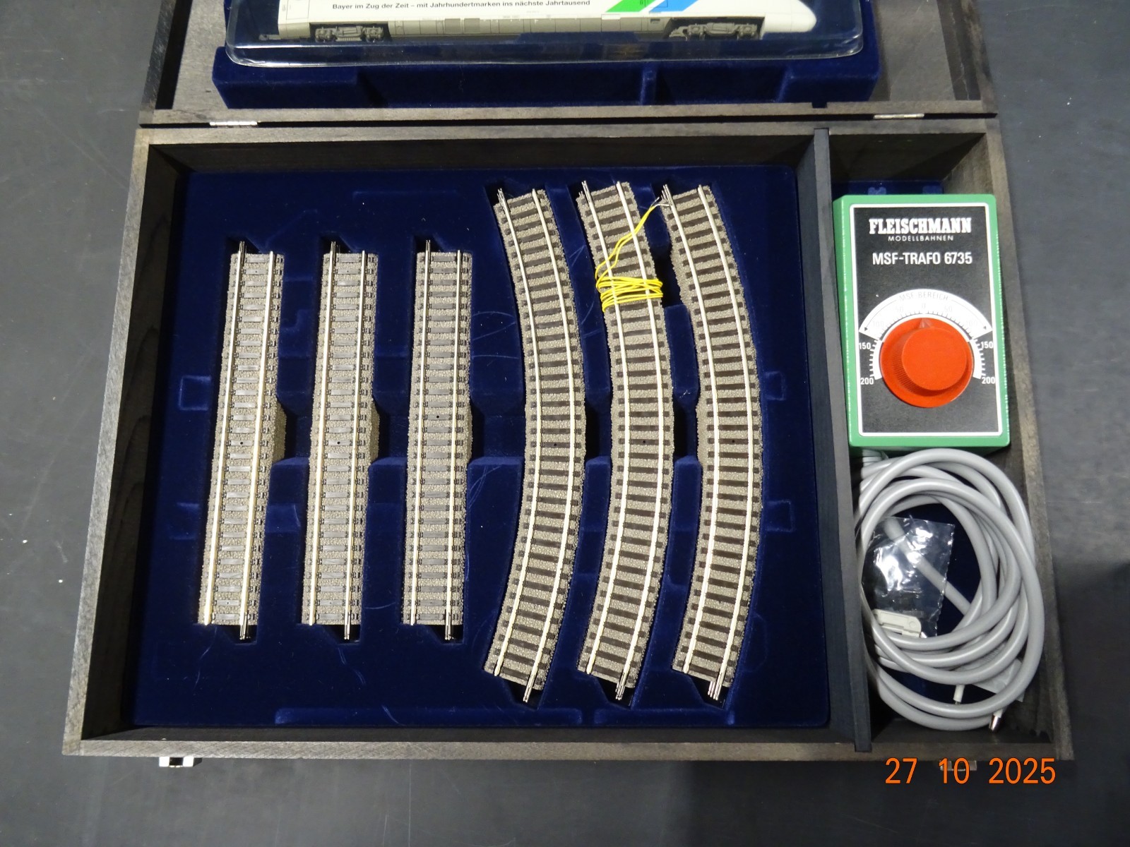 Fleischmann H0 Limited Edition ICE 2 Bayer Startset in Original Holzbox JL3832 – Bild 4