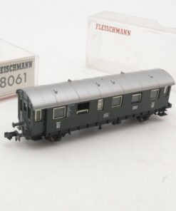 Fleischmann N 8061 Personenwagen 1.Klasse der DB in OVP RR4424