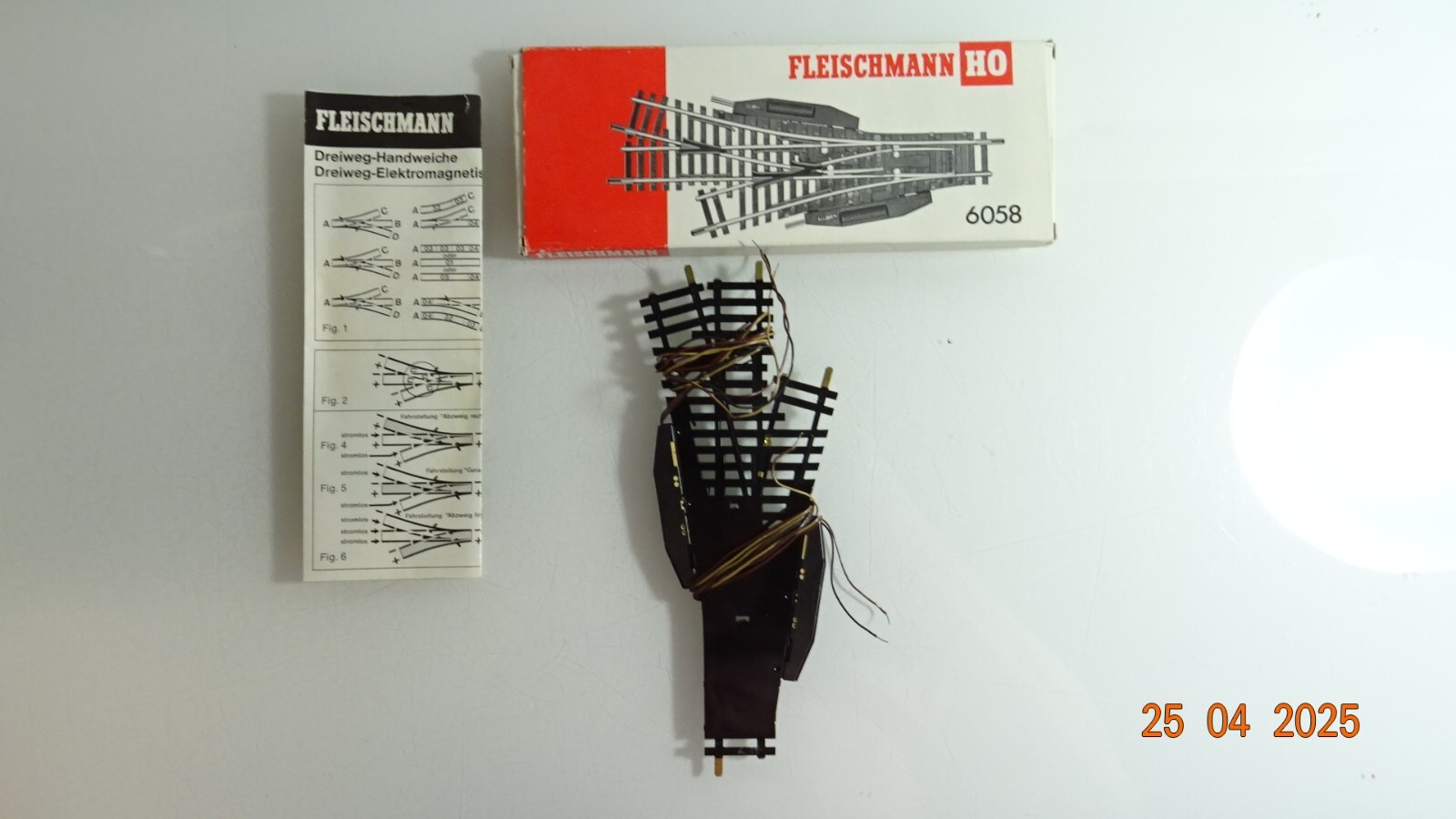 Fleischmann Spur 6058 Doppelkreuzungsw. mit el. Antrieb siehe Foto in OVP CK7760 – Bild 3