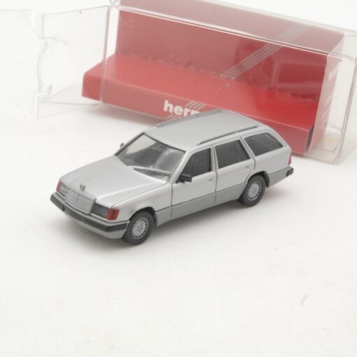 Herpa 1:87 030939 Mercedes 300 TE in OVP RR3230