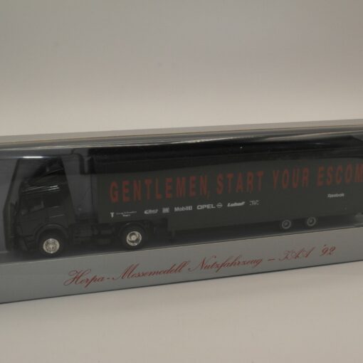 Herpa 1:87 MB Koffer-Sattelzug " GENTELMAN; START YOUR ESCOM. " in OVP ER409 – Bild 4