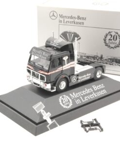 Herpa 1:87 Mercedes Benz Zugmaschine in Leverkusen 20 Jahre in OVP QR5869