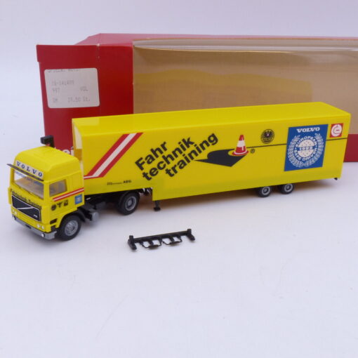Herpa 1:87 Nr.: 141499 Volvo F10 Sattelzug Fahrtechniktraining, in OVP EB1624