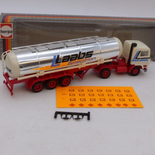 Herpa 1:87 Volvo F12 Tank-Sattelzug Laabs, in OVP EB5825 – Bild 3