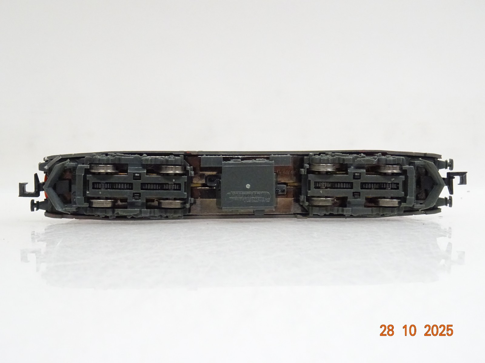 Hobbytrain N  E-Lok BR 182 009-1 der DB JL3900 o. – Bild 5