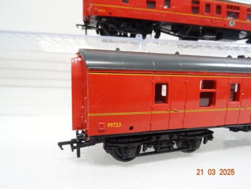 Hornby H0 Personenwagen für Hogwarts Express 2 Stück  LE9617 o. – Bild 3