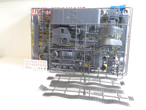 Italeri 1:35 6278 Tiger-Ferdinand Porsche Version VK-4501 in OVP JD6754 – Bild 3