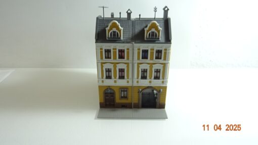Kibri H0 Eckhaus mit Durchfahrt aus Anlagenrückbau siehe Foto CK7450 o.
