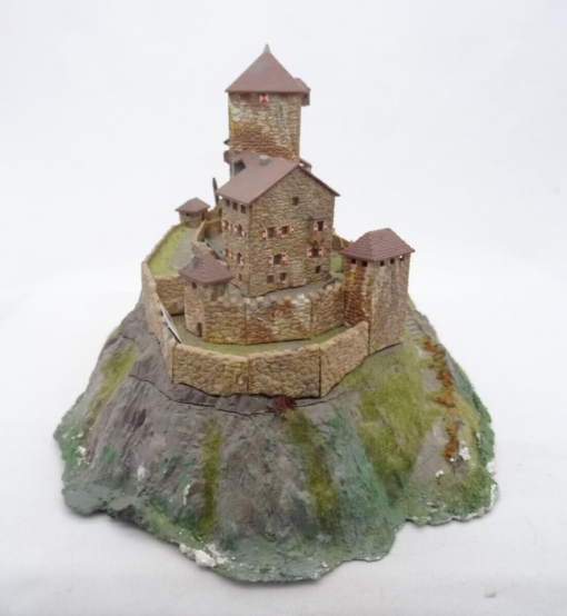 Kibri N Diorama 37304 Burg Branzoll aus Anlagenrückbau, siehe Bilder RR91 o. – Bild 4