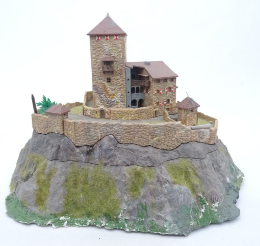 Kibri N Diorama 37304 Burg Branzoll aus Anlagenrückbau, siehe Bilder RR91 o. – Bild 5
