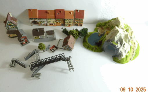 Konvolut N Gebäude aus Anlagenrückbau ca. 20 tlg. siehe Foto PK1378 o.