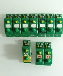 Konvolut Trix Express Weichen und Signalschalter 10tlg. siehe Foto CK8965 o.