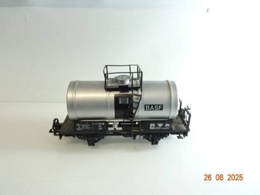 LGB Spur G 4040 Kesselwagen BASF siehe Foto PK830 o.