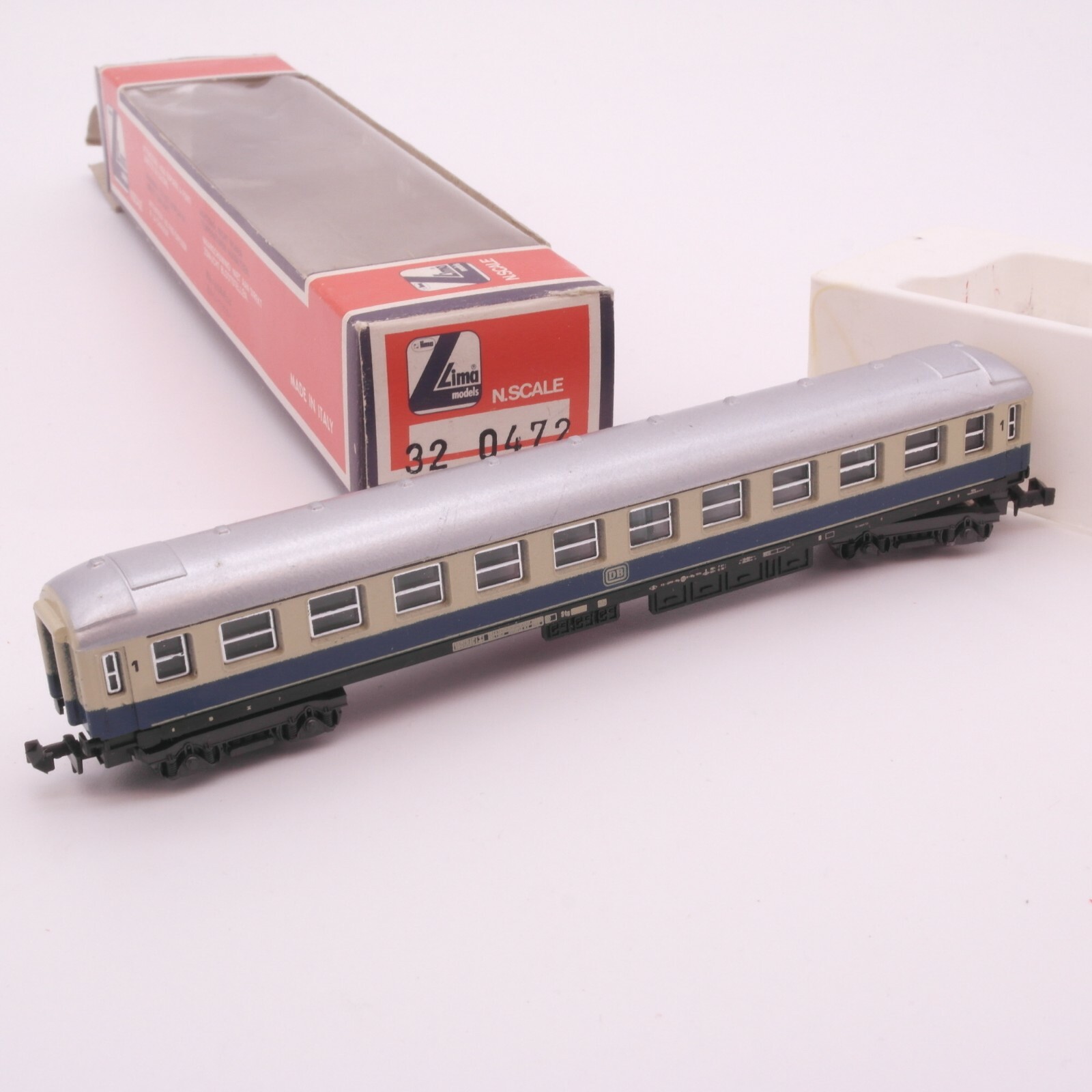 Lima N Personenwagen der DB 1. Klasse in EVP RT1201