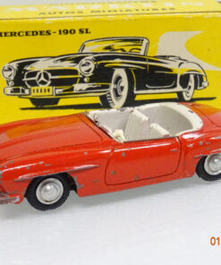 Märklin 1:43 8025 DieCast Mercedes 190 SL rot in OVP LE4713