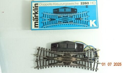 Märklin H0 2260 K-Gleis Doppelte Kreuzungsweiche siehe Foto in OVP CK9201