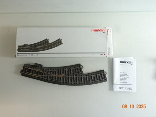 Märklin H0 24671 Bogenweiche links siehe Foto in OVP PK1359 o.