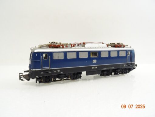 Märklin H0 3039 E-Lok E 10 238 der DB Metall JL1337 o.
