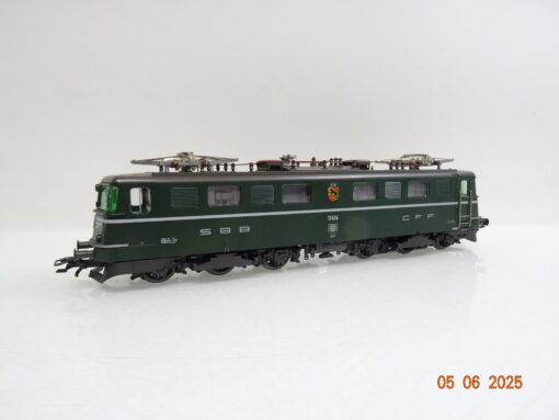Märklin H0 3050 Schweiz E-Lok Ae 6/6 11414 der SBB JL951 o. – Bild 3