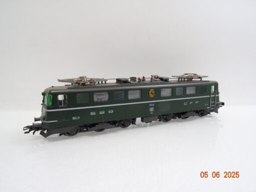 Märklin H0 3050 Schweiz E-Lok Ae 6/6 11414 der SBB JL951 o.