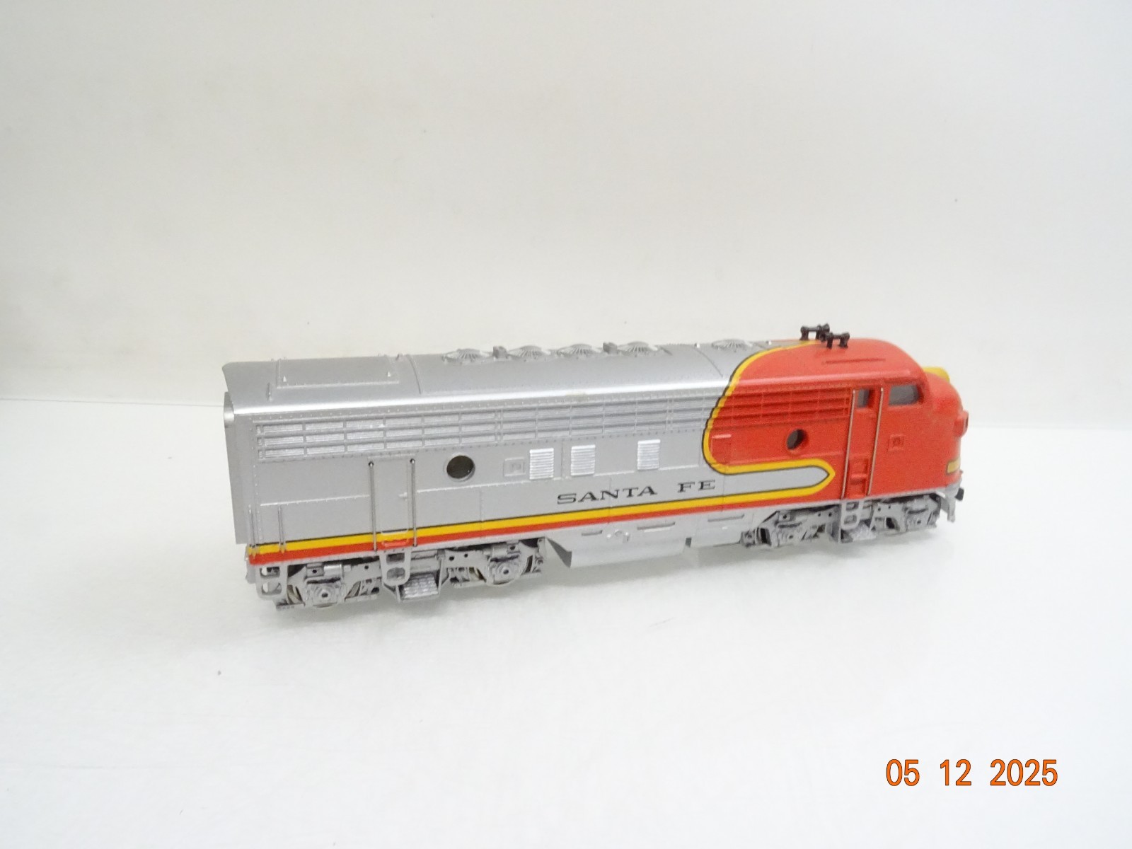 Märklin H0 3060 US Diesellok EMD F 7 Santa Fe in OVP JL4892 – Bild 3