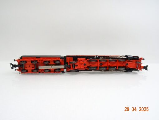 Märklin H0 3392 Dampflok BR 041 334-4 der DB in EVP JL358 – Bild 4