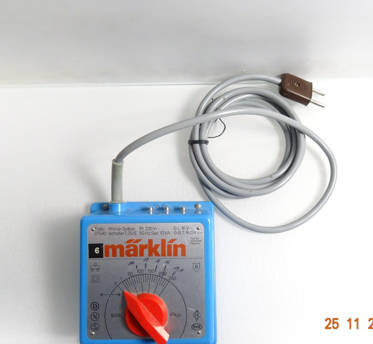 Märklin H0 37540 Selbstschalter T25/E 220V siehe Foto PK2469 o.