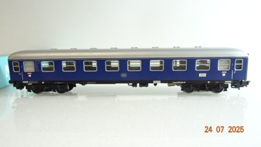 Märklin H0 4027 Personenwagen 1.Kl. mit Licht der DB Blech in OVP PR9193 – Bild 3