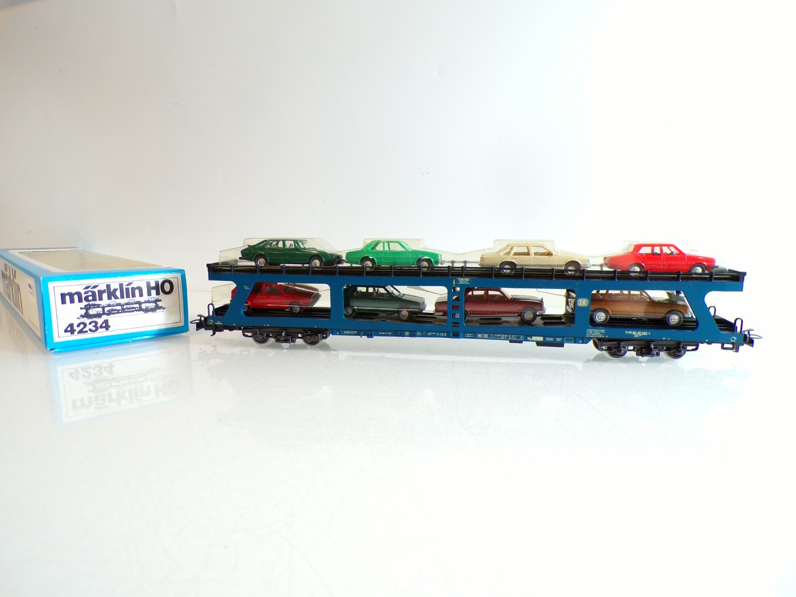 Märklin H0 4234 Autotransportwagen Autoreisezug mit 8 PKW´s der DB in OVP BH1513