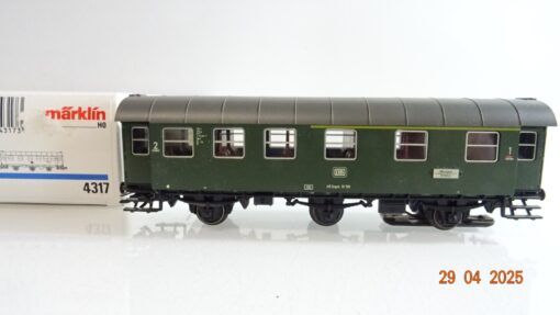 Märklin H0 4317 Umbauwagen 1./2. Kl der DB in OVP PR7310 – Bild 4