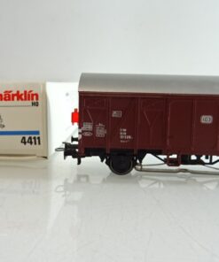 Märklin H0 4411 gedeckter Güterwagen mit Schlußlaterne der DB in OVP PR8129