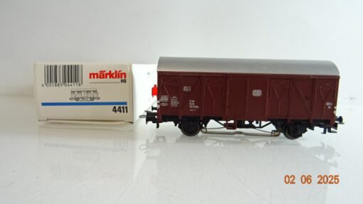 Märklin H0 4411 gedeckter Güterwagen mit Schlußlaterne der DB in OVP PR8129