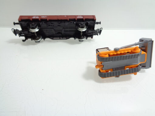 Märklin H0 4424 Niederbordwagen mit Raupe der DB in OVP AR5534 – Bild 5
