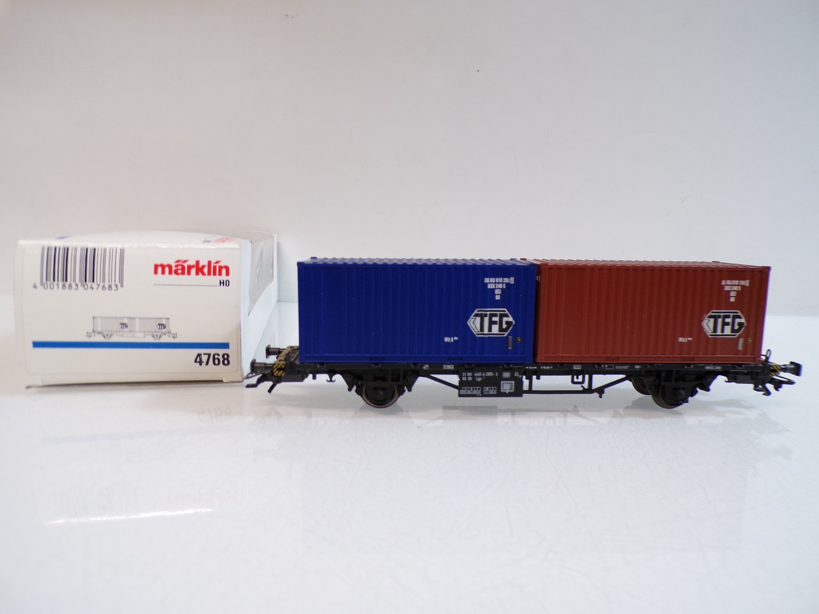 Märklin H0 4768 Containerwagen mit 2 Container TFG der DB in OVP BH1982