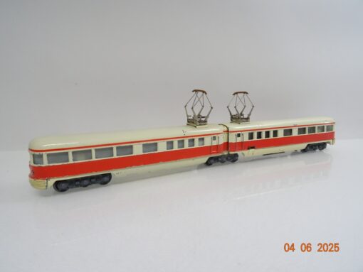 Märklin H0 DT800 Doppeltriebwagen elfenbein rot Guß unrestauriert JL895 o. – Bild 4