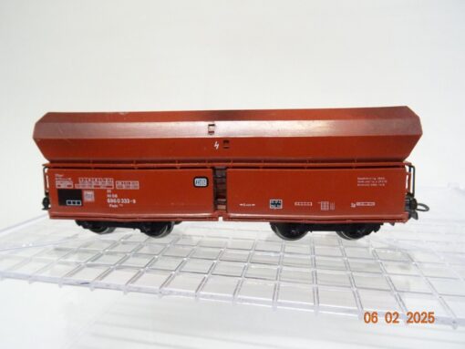 Märklin H0 Selbstentladewagen 4 Stk. u. offener Güterwagen der DB PR5785 o. – Bild 3