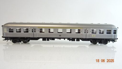 Märklin H0 aus 29825 Silberling Personenwagen 1./2. Kl. der DB PR8615 o. – Bild 3