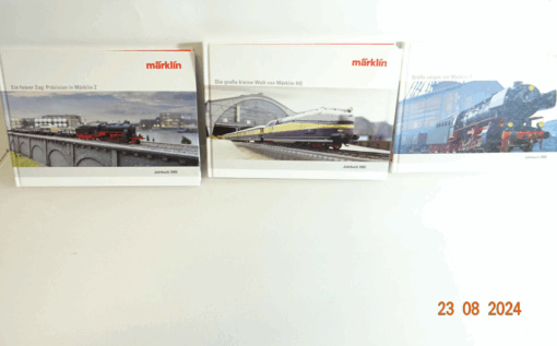 Märklin Jahrbuch 2005 3tlg. siehe Foto CK3149 o.