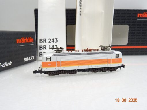 Märklin Mini-Club Z 88433 E-Lok BR 143 044-6 der DB neuwertig in OVP JL2367