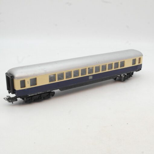 Meccano Hornby H0 Personenwagen 1. Klasse 10521 der DB o. RG2474 – Bild 3