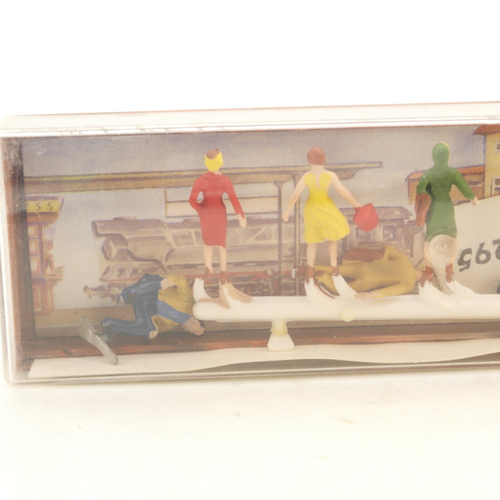 Merten H0 2295 Passanten 6 Stück in OVP RG6656 – Bild 3