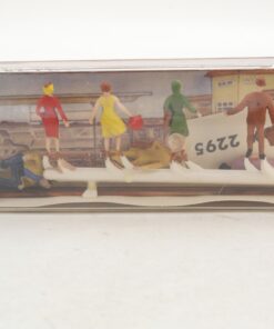 Merten H0 2295 Passanten 6 Stück in OVP RG6656