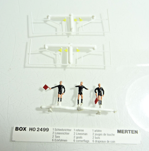 Merten Spur H0 2499 Box  Schiedsrichterteam  3 Figuren in OVP C2029