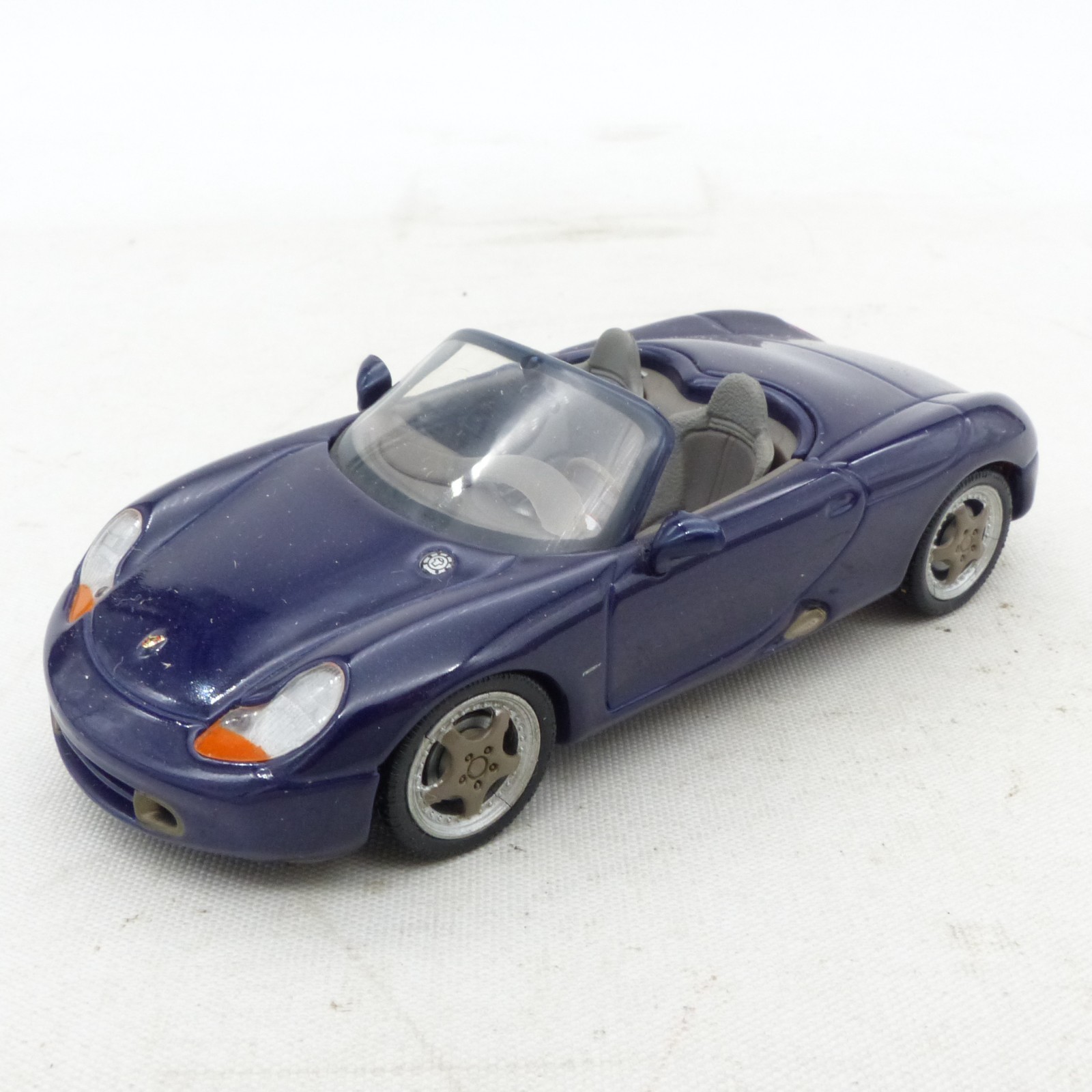 Minichamps 1:43 Porsche Boxster dunkelblau in Tüte o. EX7982
