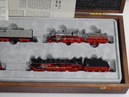 Minitrix N 12701 40 Jahre Dampflok-Set 4tlg. unbespielt in OVP LE4957 – Bild 4