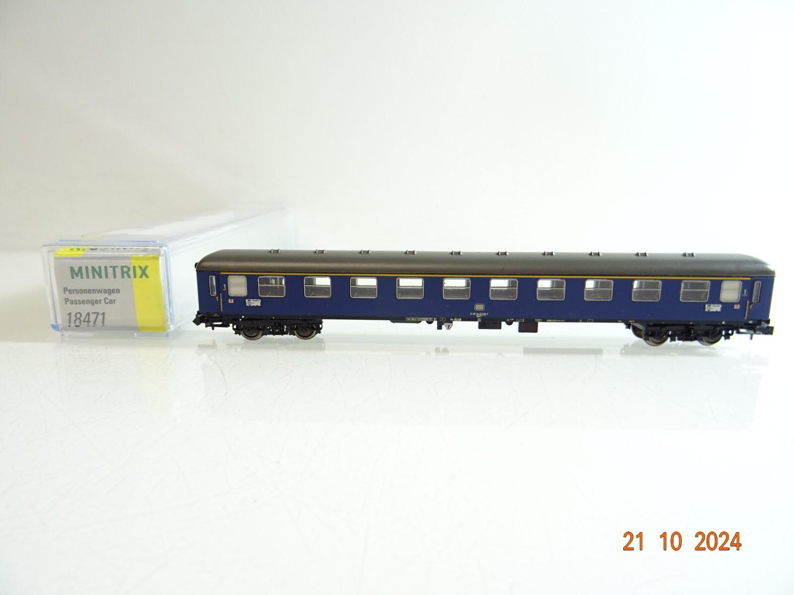 Minitrix N 18471 Personenwagen 1.Kl. der DB in OVP PR3366
